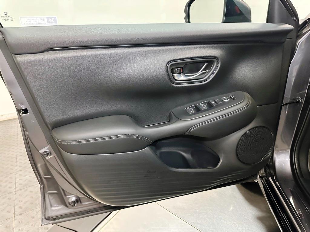 new 2026 Honda HR-V car, priced at $32,000