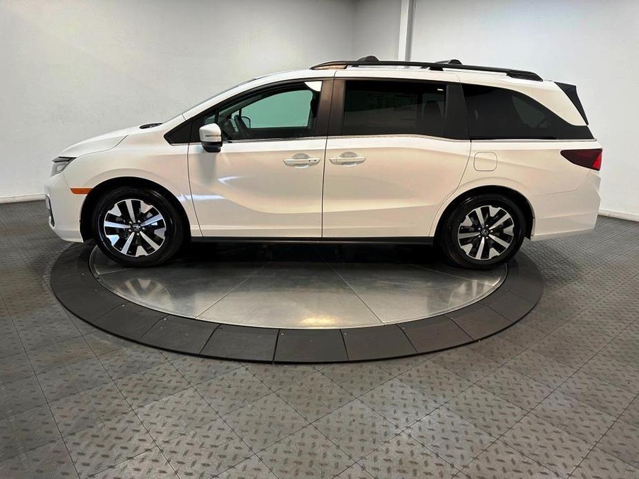 new 2025 Honda Odyssey car, priced at $43,770