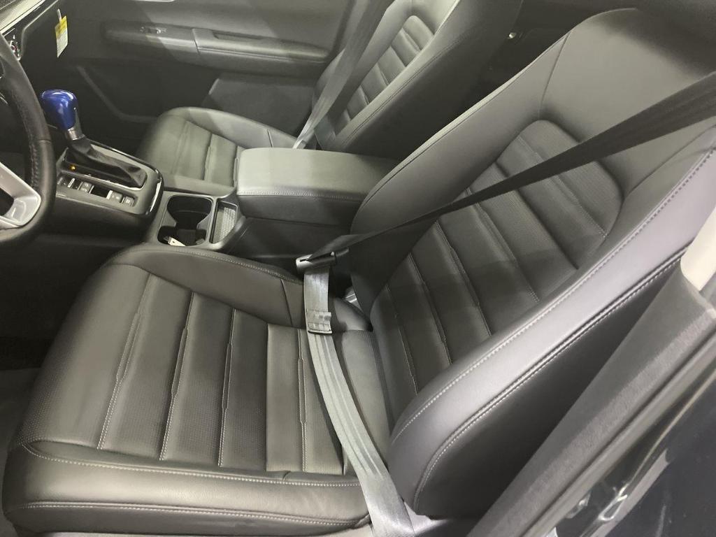 used 2025 Honda CR-V car, priced at $32,960