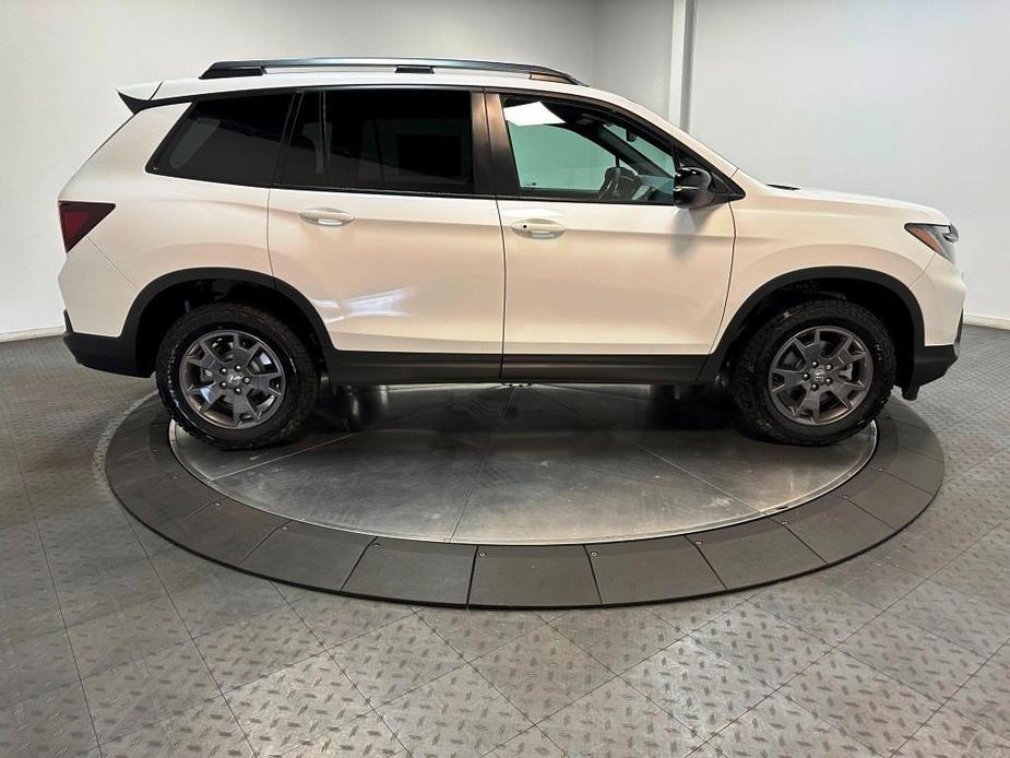 new 2025 Honda Passport car, priced at $46,850