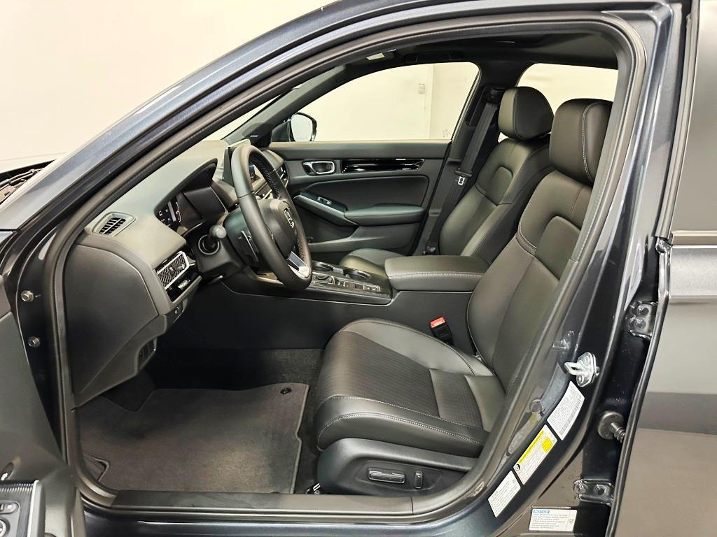 new 2025 Honda Civic Hybrid car, priced at $32,100