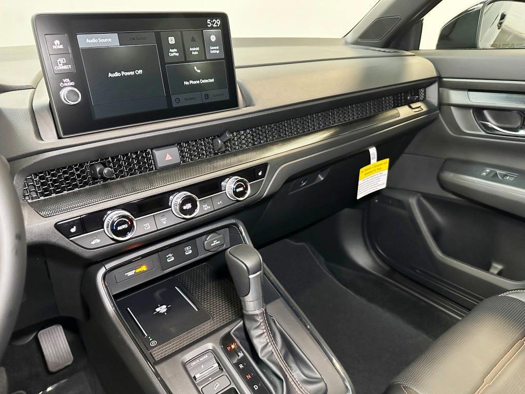 new 2026 Honda CR-V Hybrid car, priced at $41,675