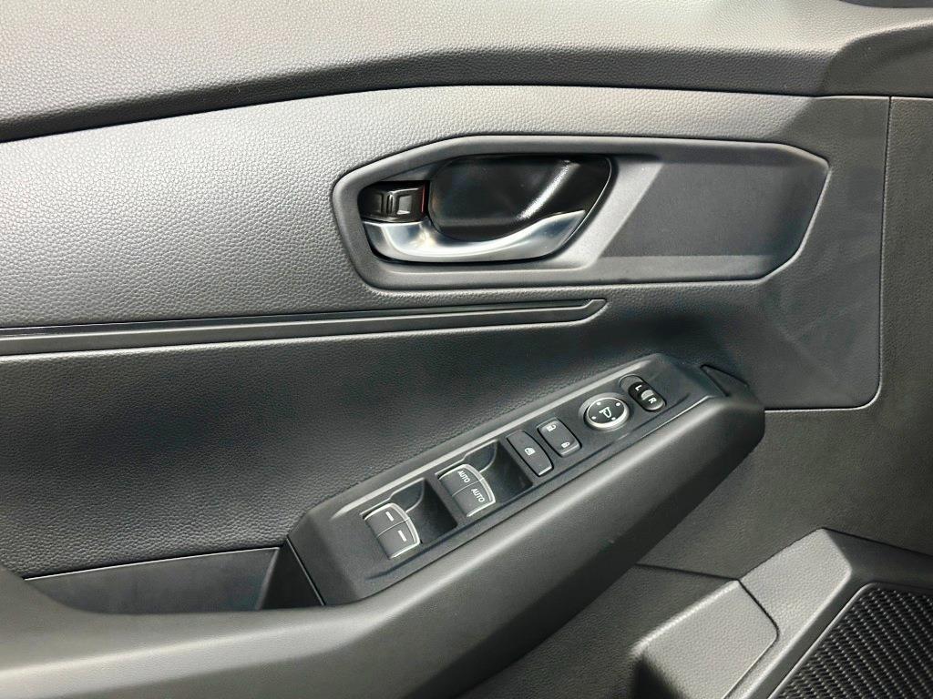 new 2025 Honda Accord car, priced at $29,400