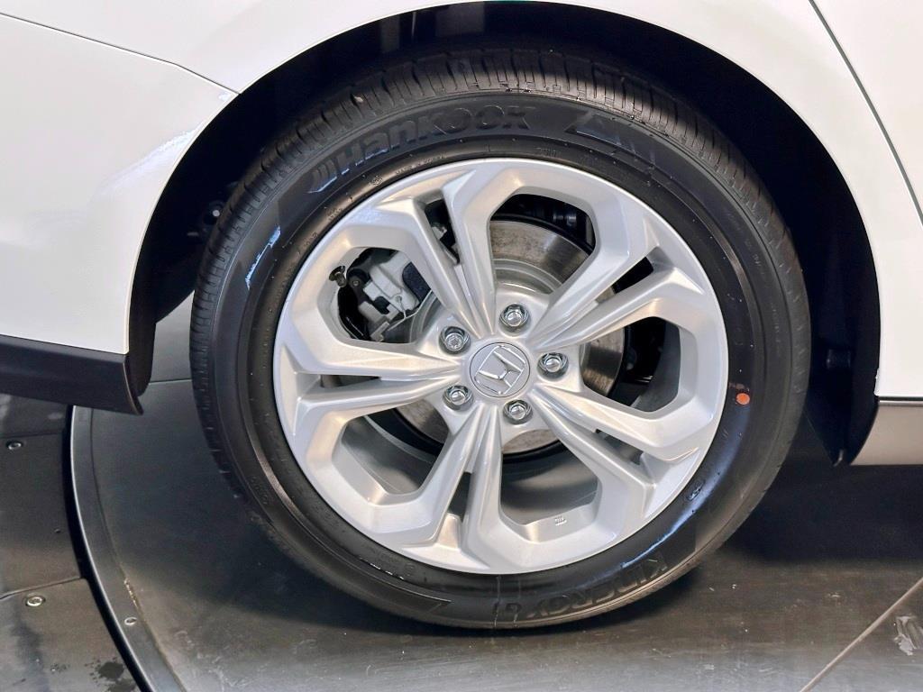 new 2025 Honda Accord car, priced at $29,400