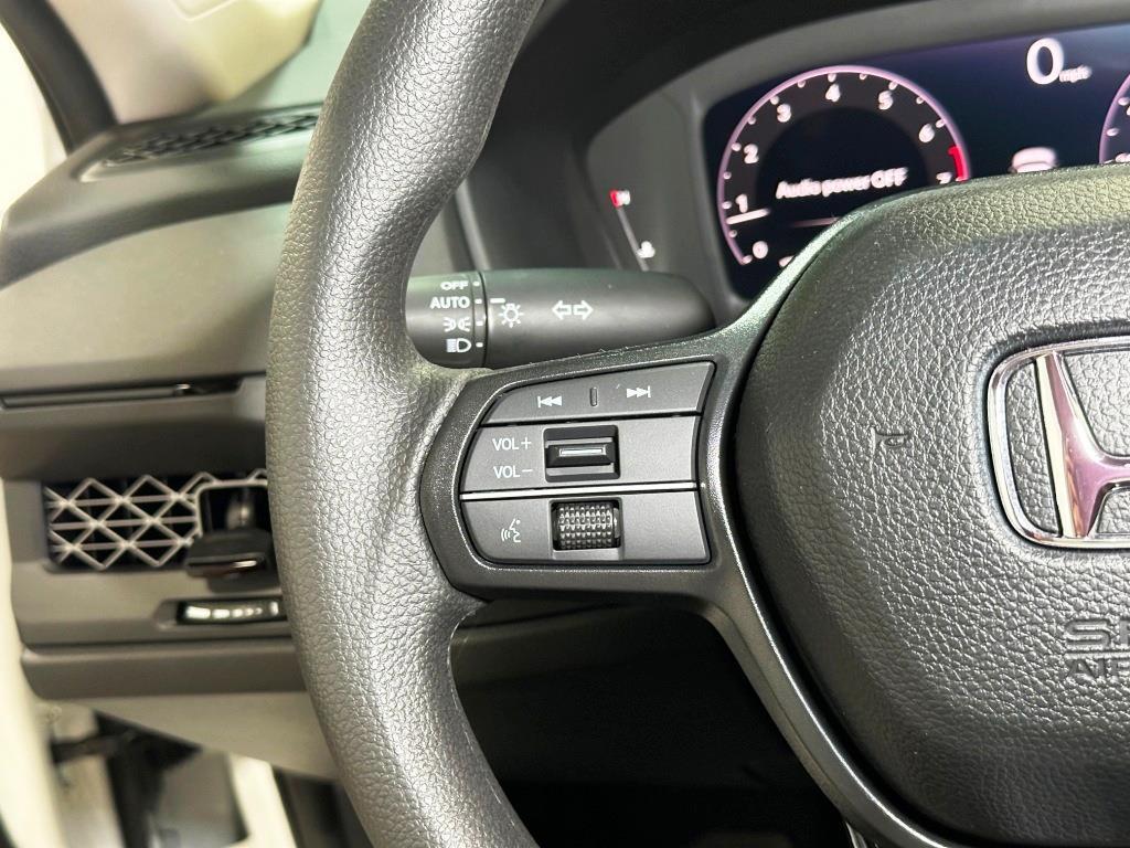 new 2025 Honda Accord car, priced at $29,400