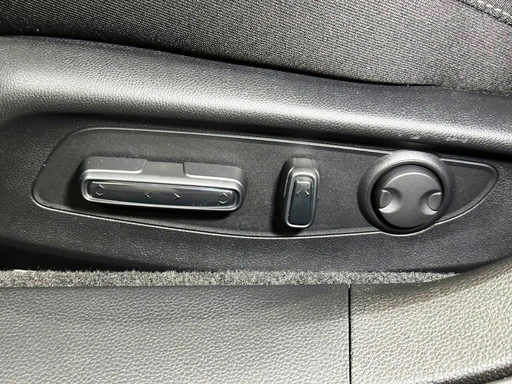 new 2025 Honda Accord car, priced at $30,655