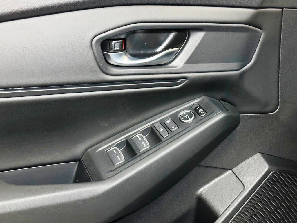 new 2025 Honda Accord car, priced at $30,655