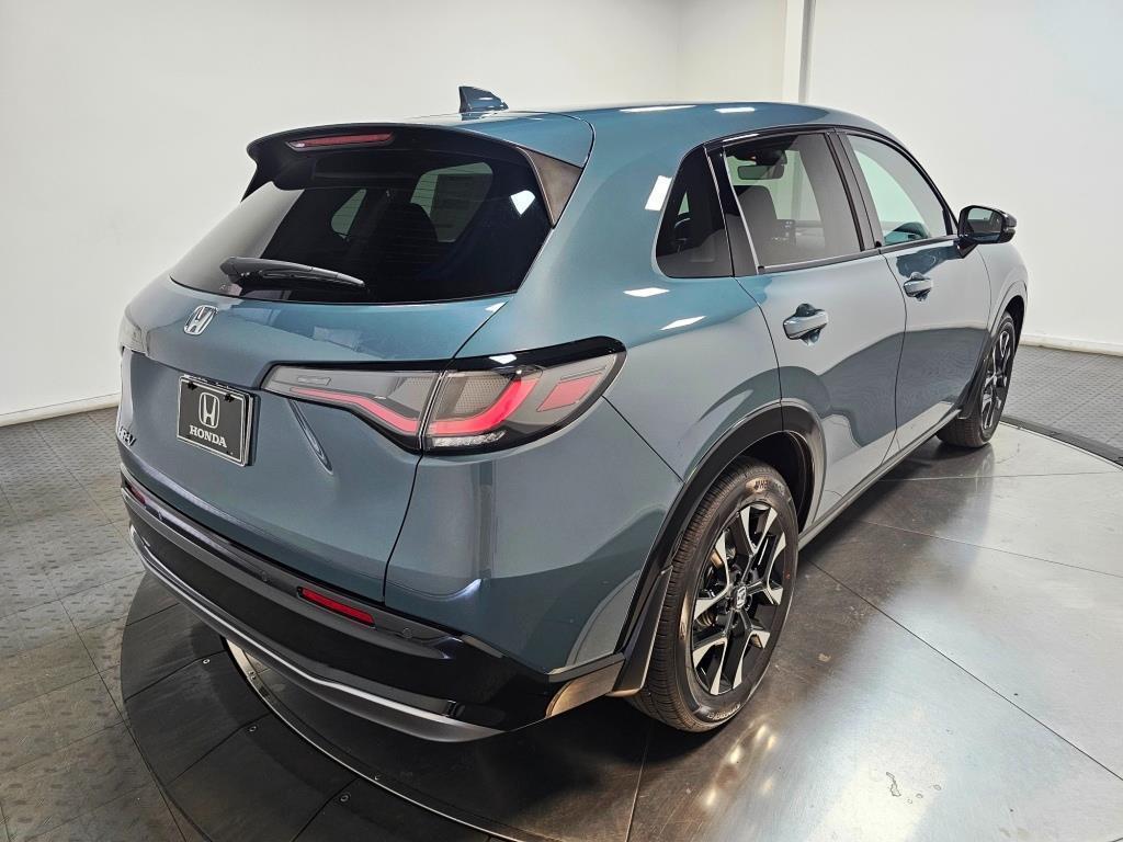 new 2026 Honda HR-V car, priced at $32,700