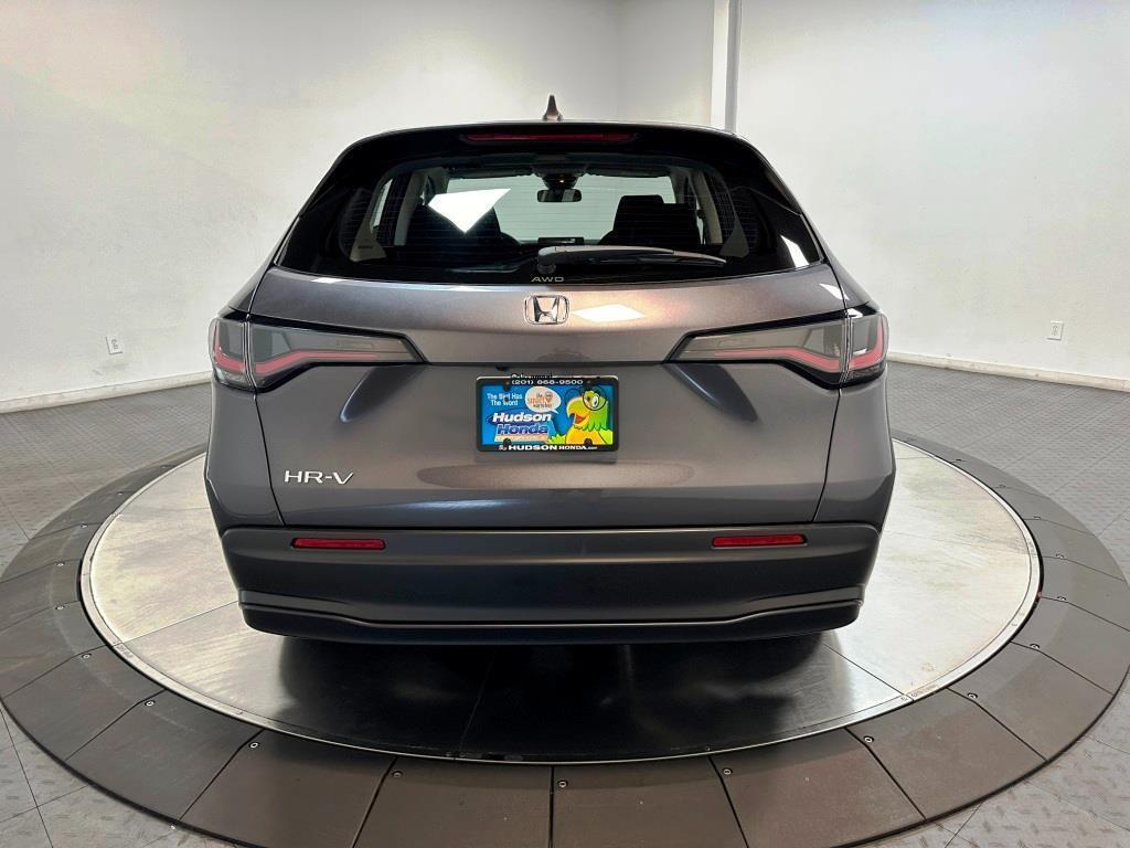 new 2025 Honda HR-V car, priced at $28,295