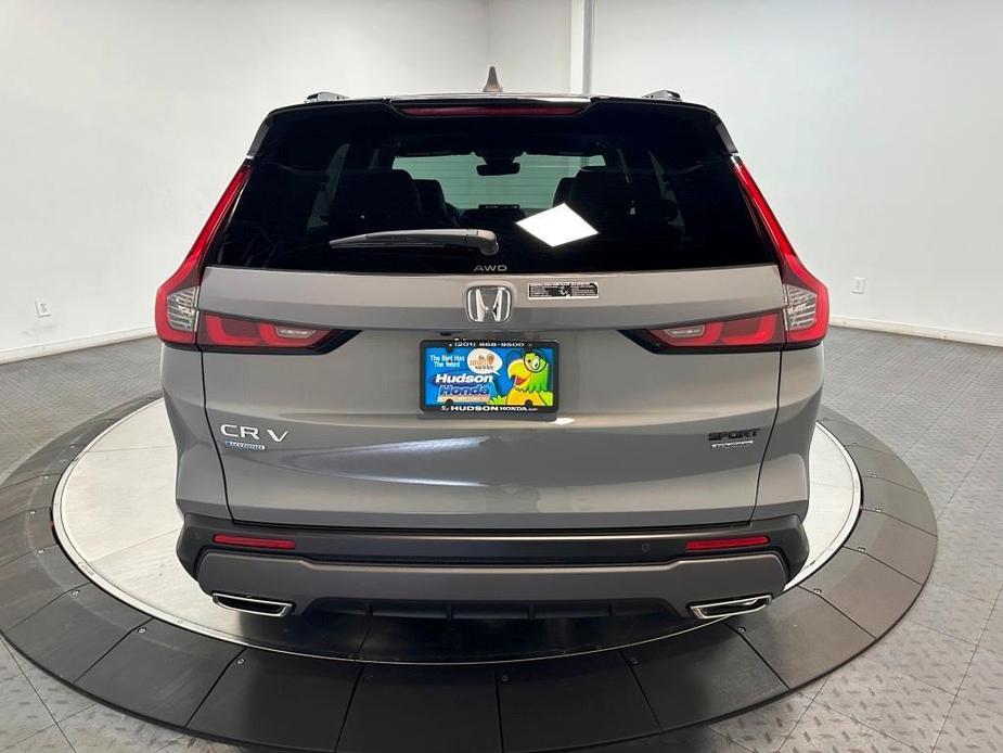 new 2025 Honda CR-V Hybrid car, priced at $42,905