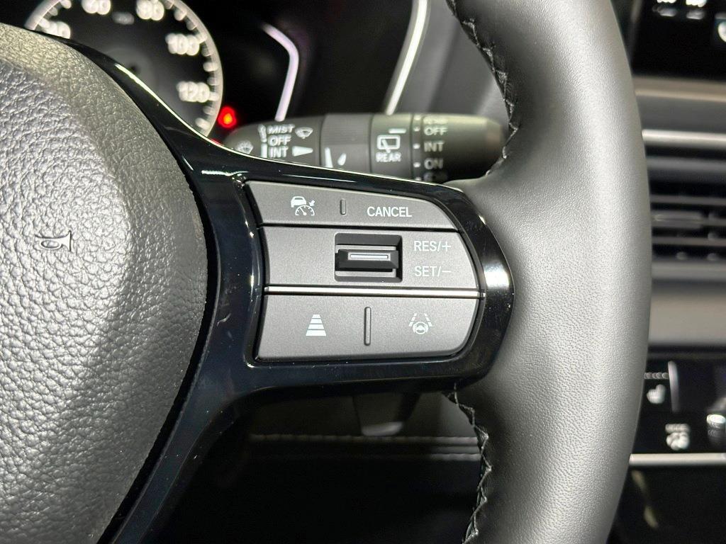 new 2025 Honda Pilot car, priced at $46,505