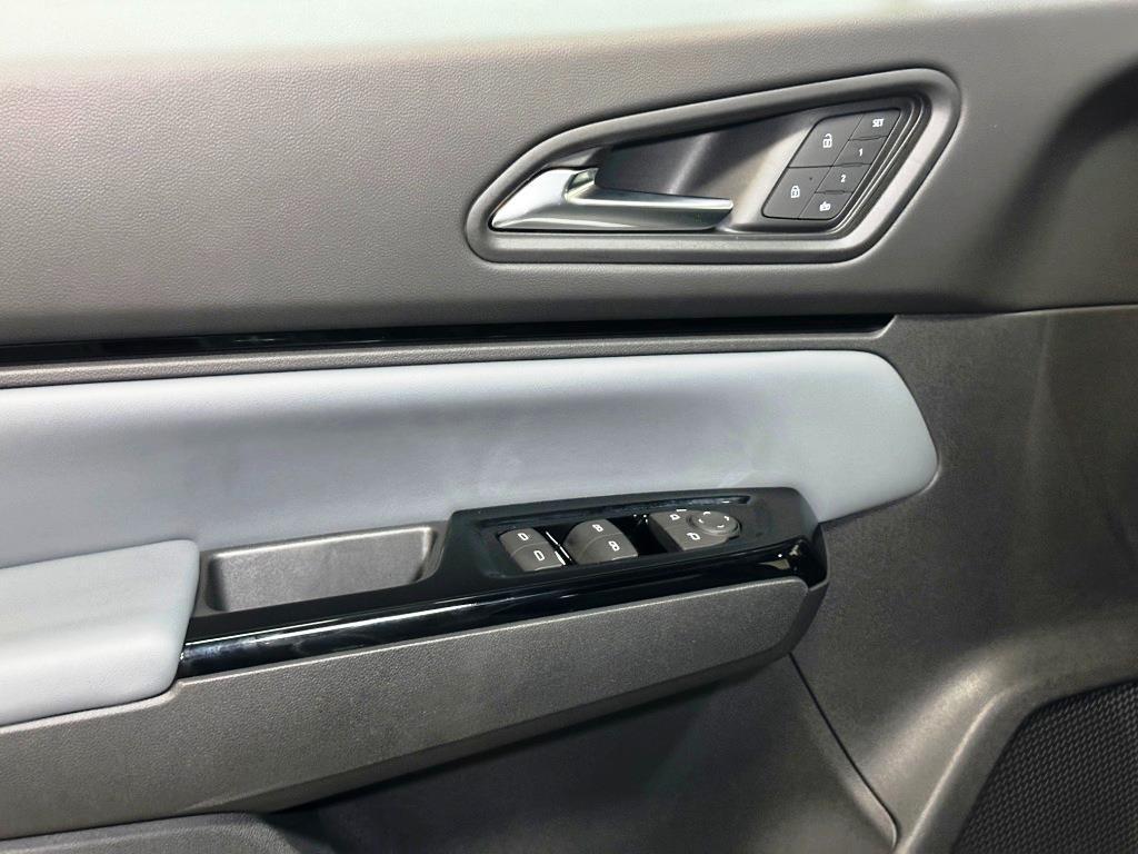 new 2025 Honda Prologue car, priced at $44,538