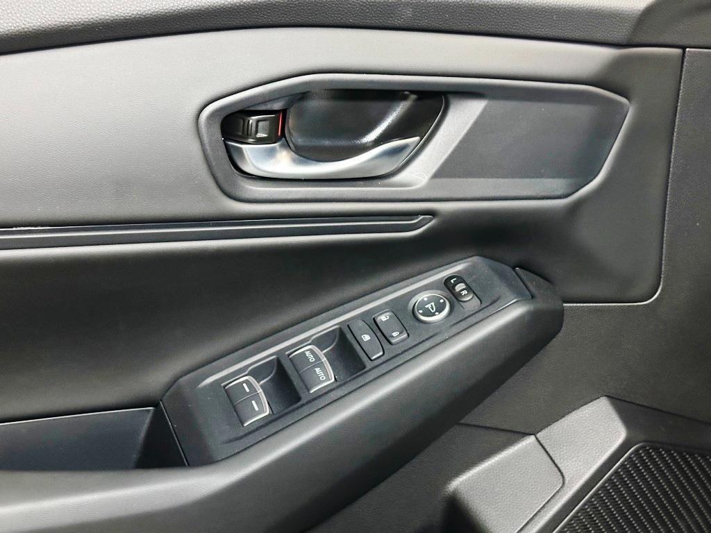 new 2025 Honda Accord car, priced at $30,910