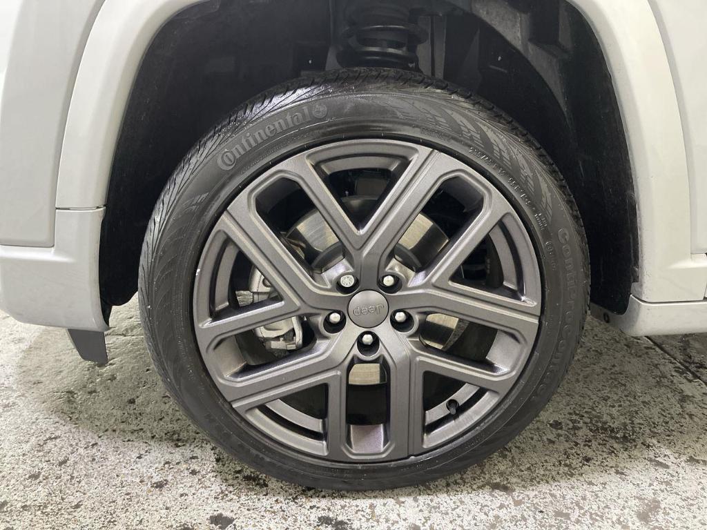 used 2024 Jeep Compass car, priced at $24,695