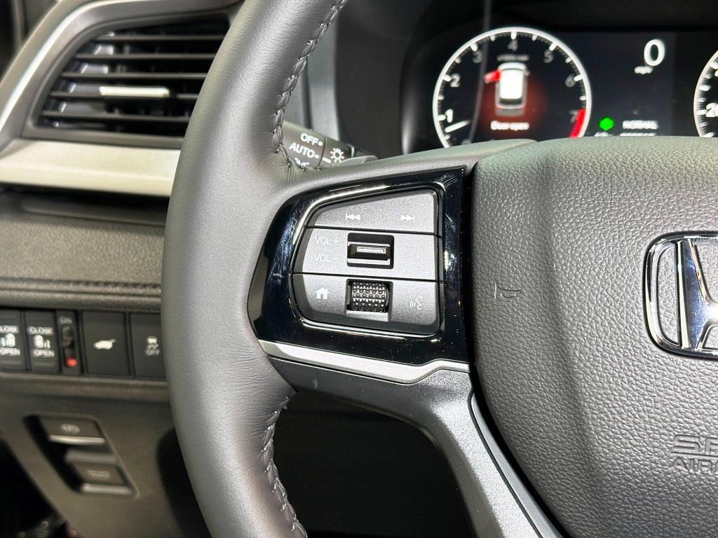 new 2025 Honda Odyssey car, priced at $41,470