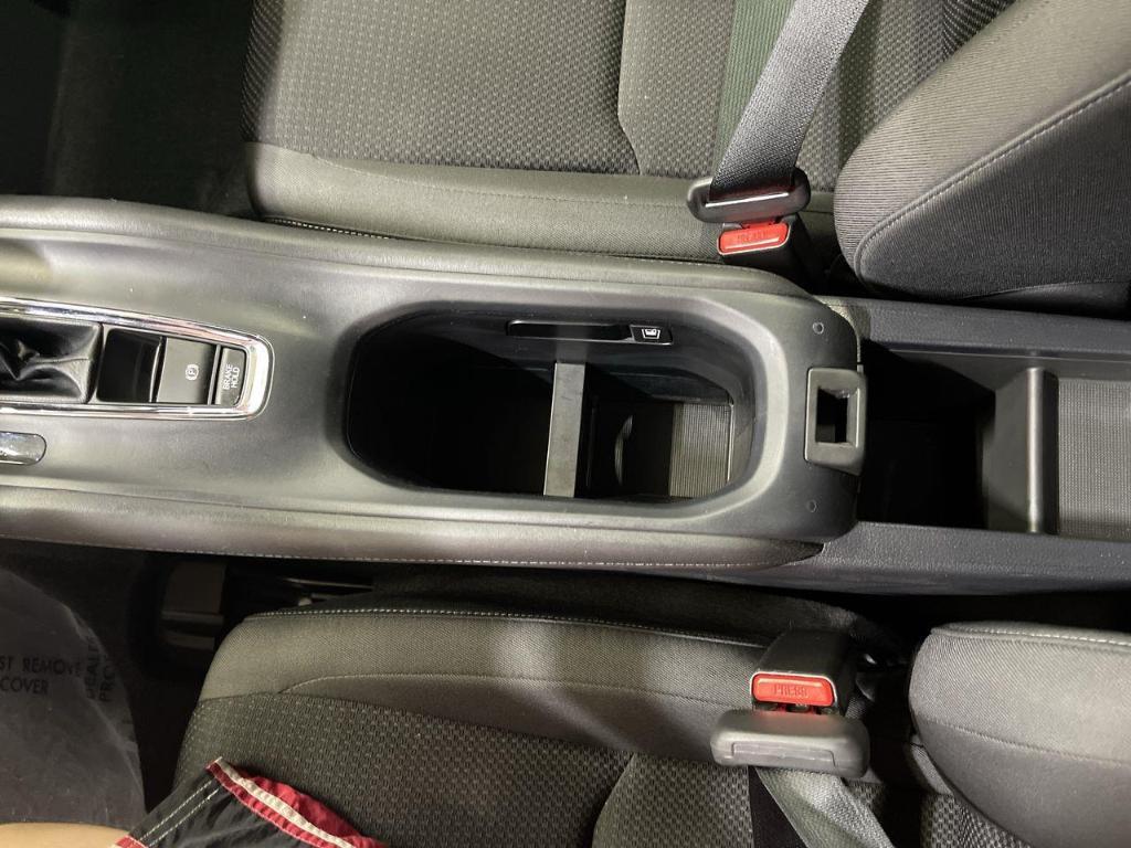 used 2022 Honda HR-V car, priced at $22,888
