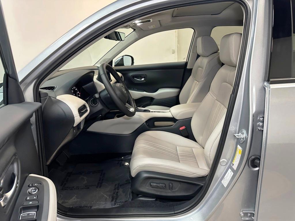 new 2026 Honda HR-V car, priced at $33,000