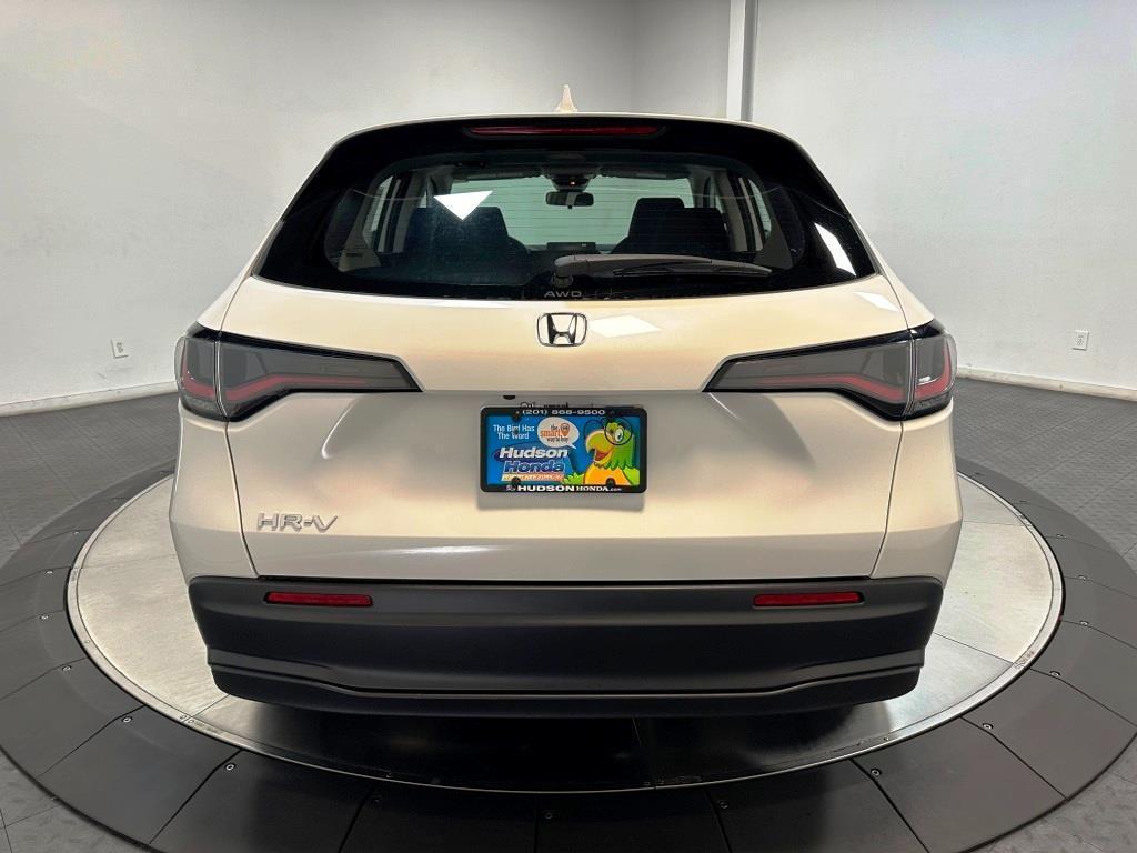 new 2025 Honda HR-V car, priced at $28,705