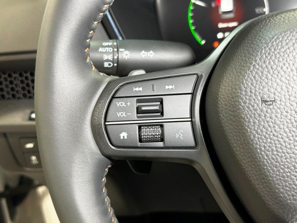 new 2025 Honda CR-V Hybrid car, priced at $40,000
