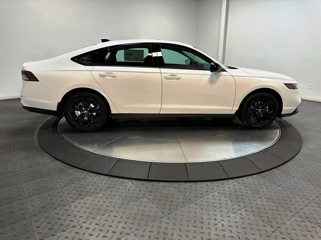 new 2025 Honda Accord car, priced at $31,110