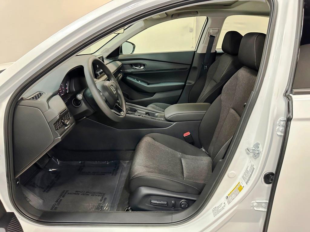 new 2025 Honda Accord car, priced at $31,110