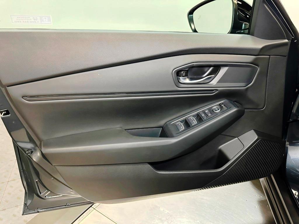 new 2025 Honda Accord car, priced at $30,655
