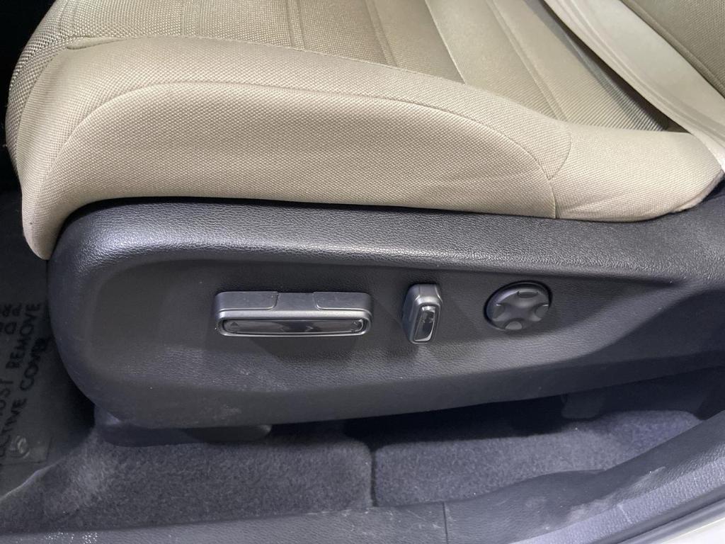 used 2022 Honda CR-V car, priced at $23,388
