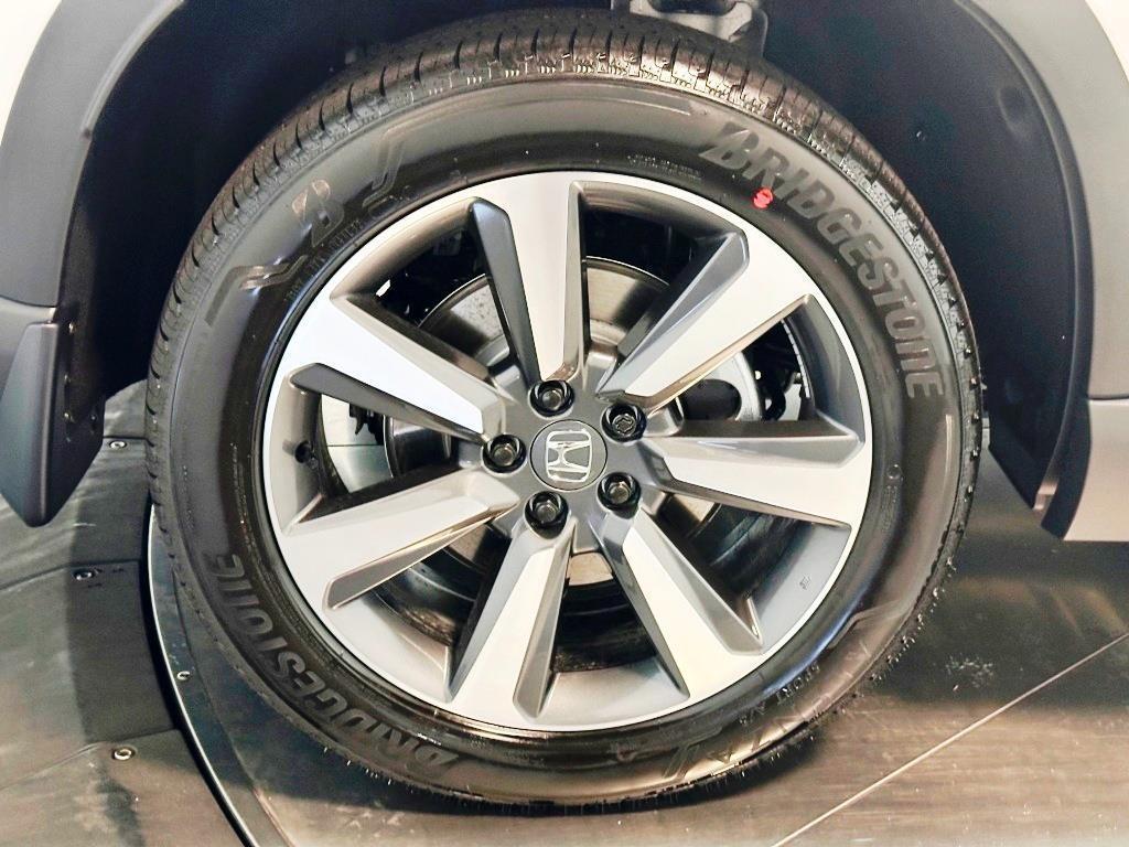 new 2025 Honda Pilot car, priced at $54,985