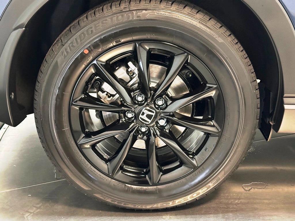 new 2026 Honda CR-V Hybrid car, priced at $40,175