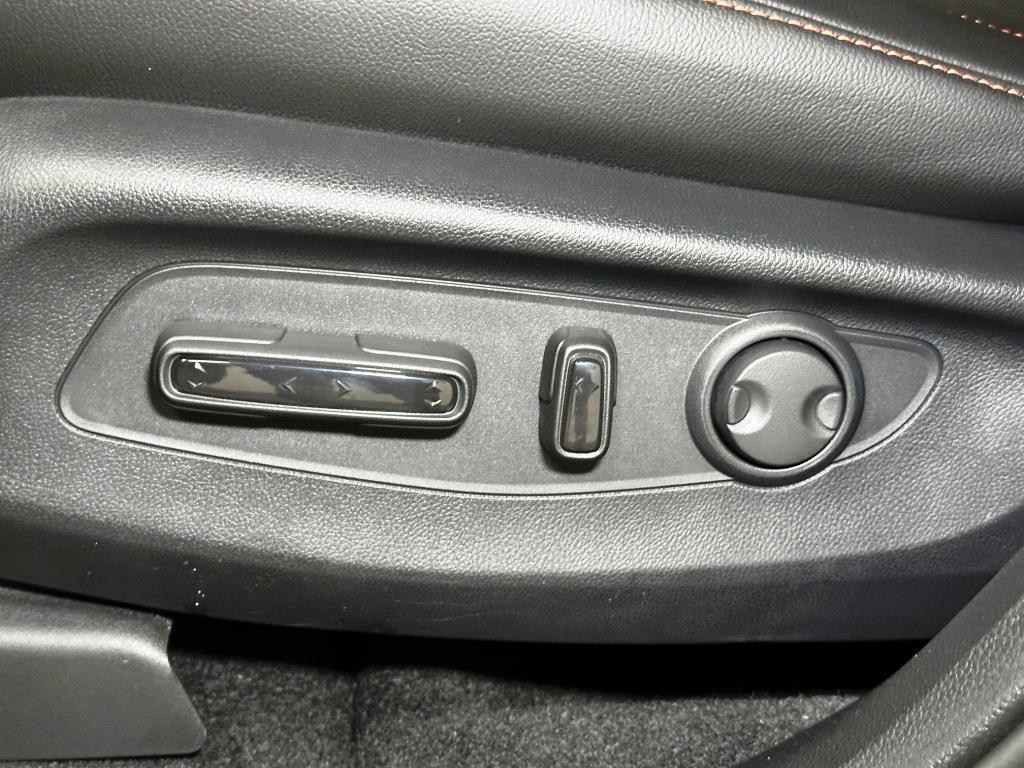 new 2026 Honda CR-V Hybrid car, priced at $40,175