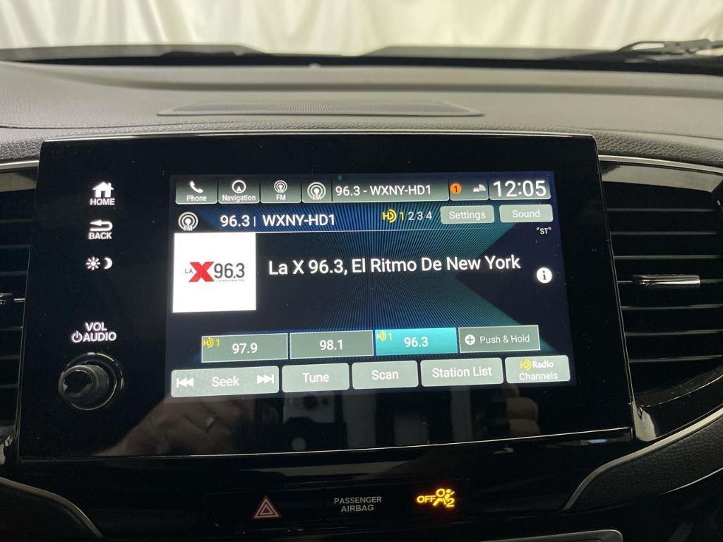 used 2022 Honda Passport car, priced at $30,888