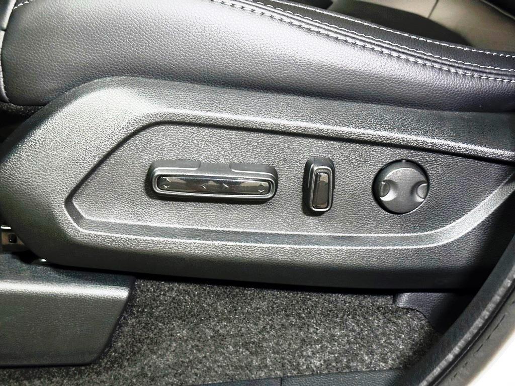 new 2025 Honda Pilot car, priced at $51,550