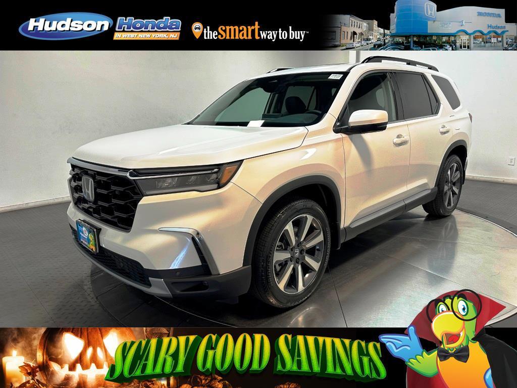 new 2025 Honda Pilot car, priced at $51,550