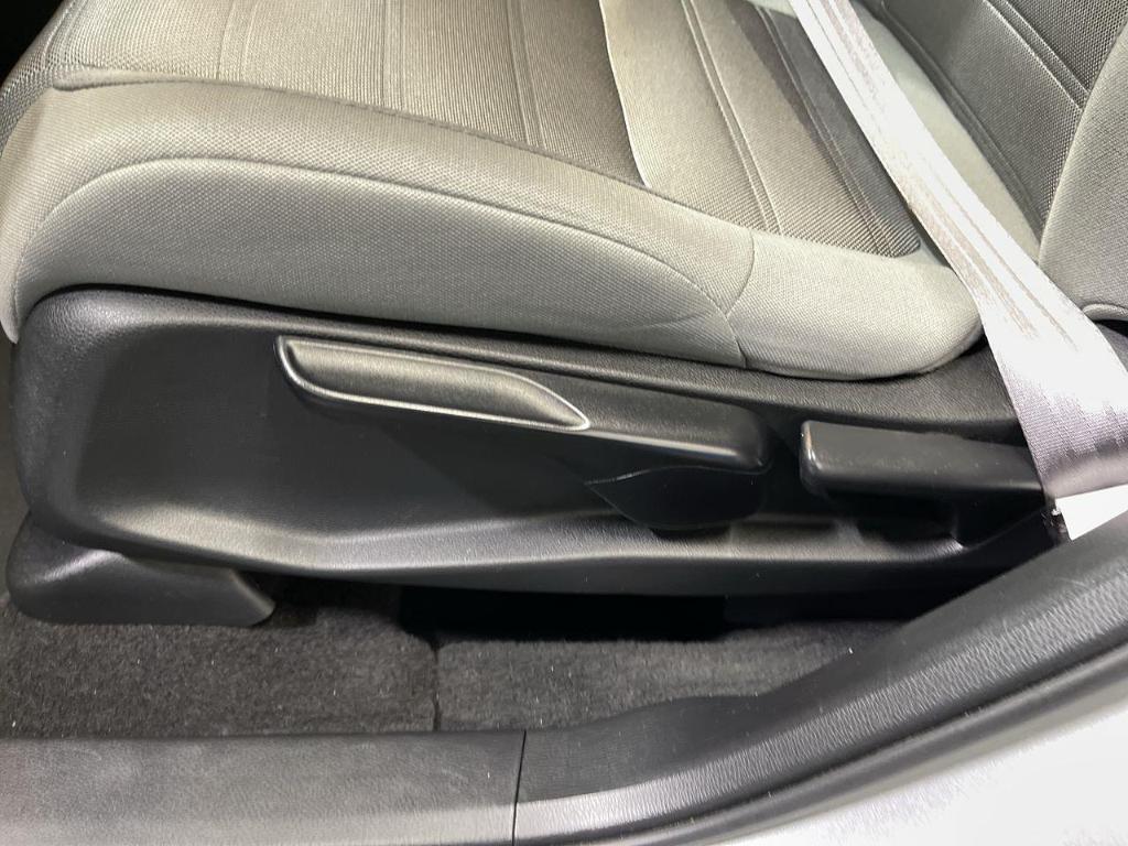 used 2021 Honda CR-V car, priced at $18,339