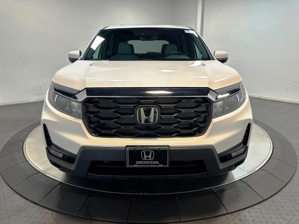 new 2025 Honda Passport car, priced at $44,250