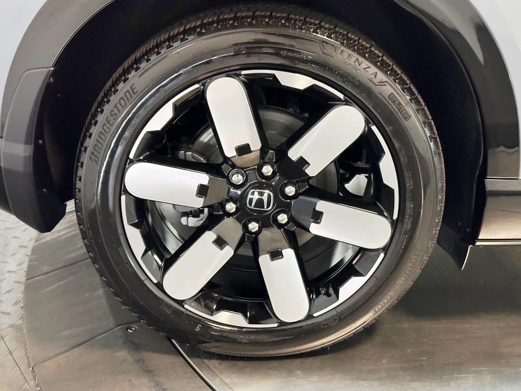 new 2025 Honda Prologue car, priced at $47,629