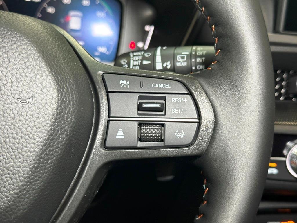 new 2026 Honda CR-V Hybrid car, priced at $40,195