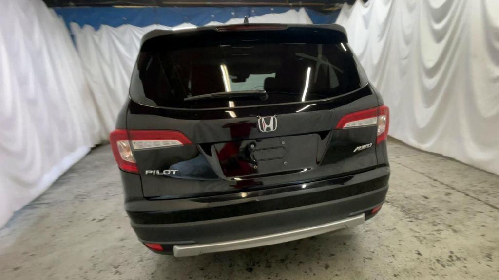 used 2022 Honda Pilot car, priced at $29,288