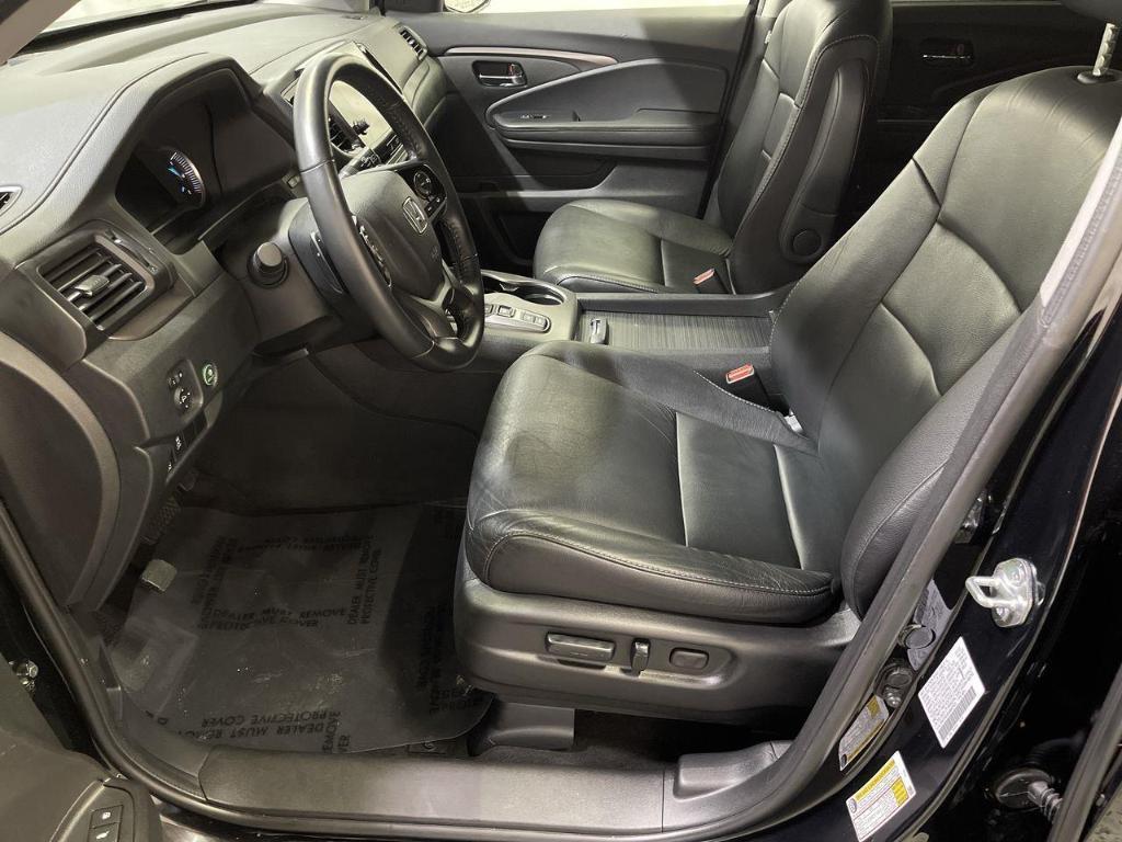 used 2022 Honda Pilot car, priced at $29,288