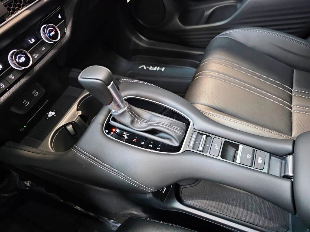 new 2026 Honda HR-V car, priced at $33,400