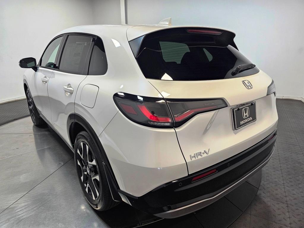 new 2026 Honda HR-V car, priced at $33,400