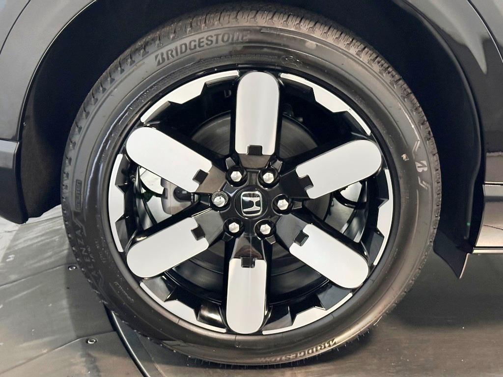new 2025 Honda Prologue car, priced at $47,629