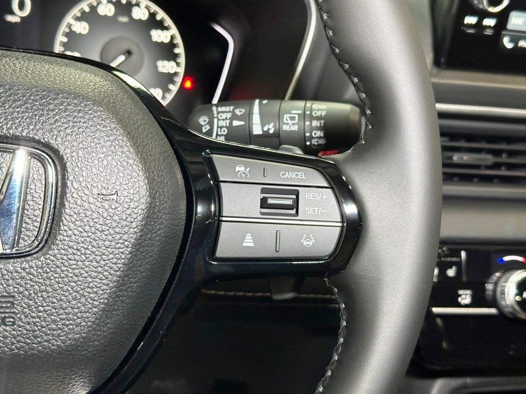 new 2025 Honda Pilot car, priced at $46,050