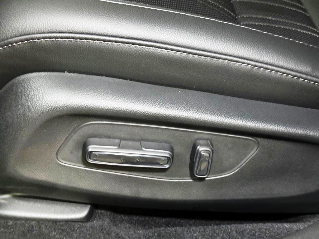 new 2026 Honda HR-V car, priced at $33,000