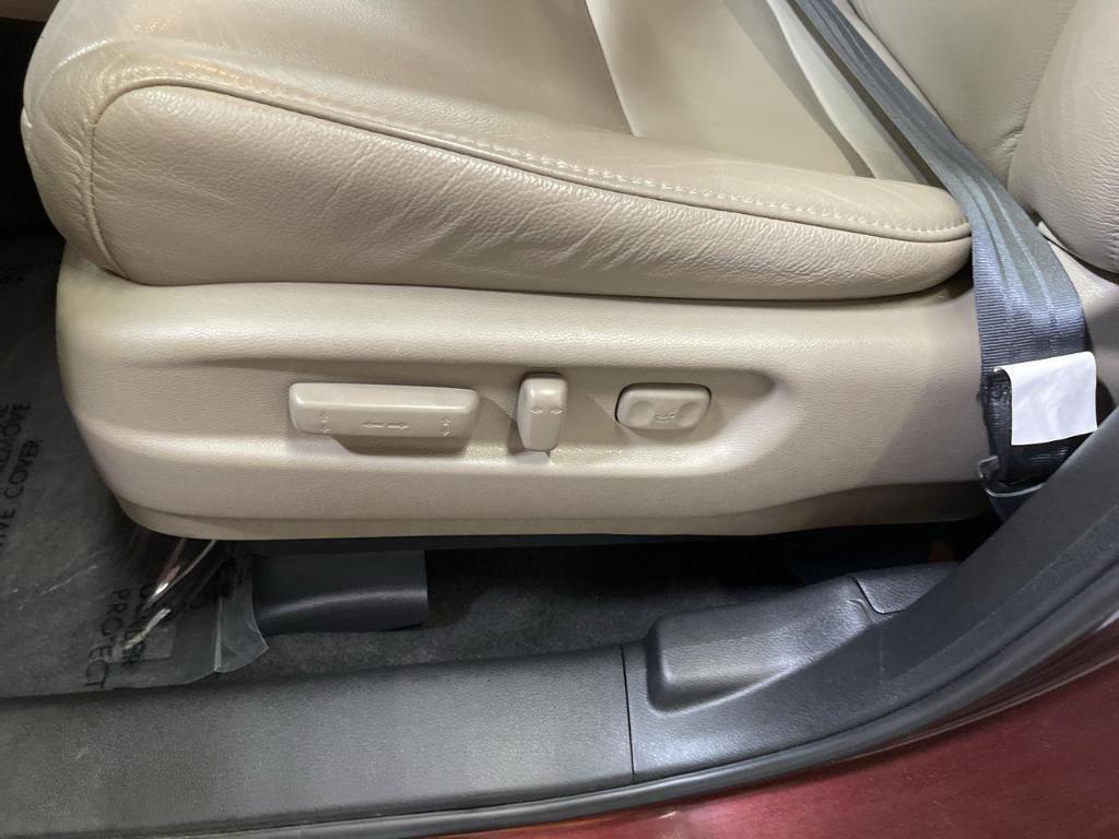 used 2022 Honda Pilot car, priced at $27,469