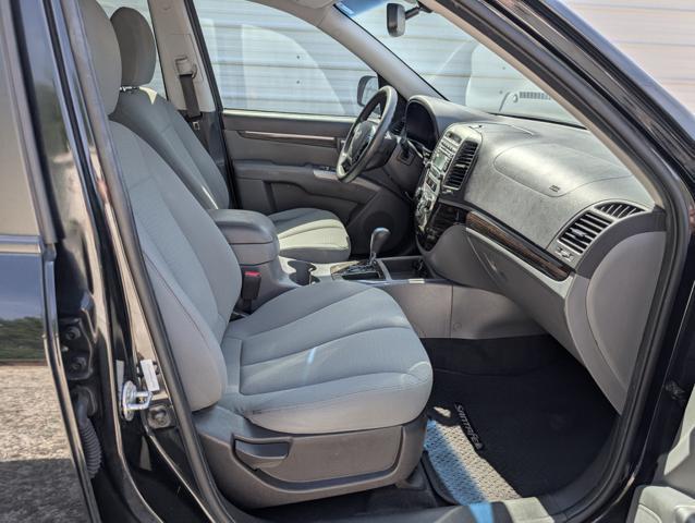 used 2012 Hyundai Santa Fe car, priced at $6,400