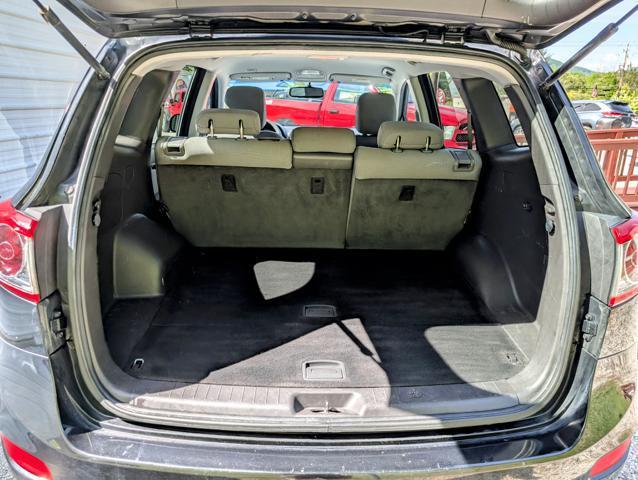 used 2012 Hyundai Santa Fe car, priced at $6,400