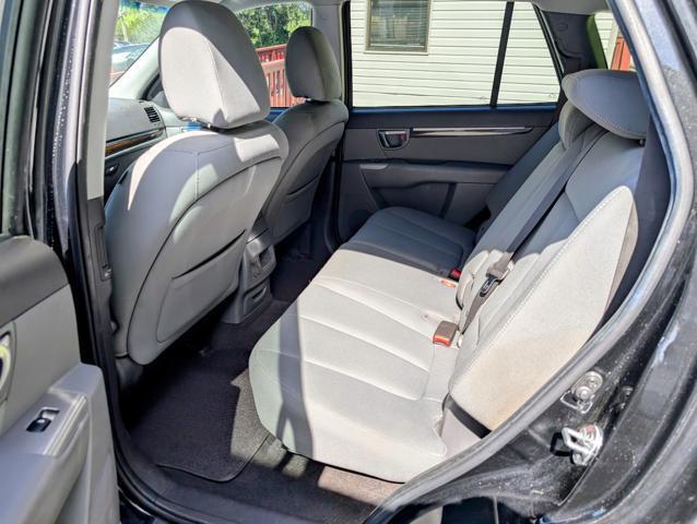 used 2012 Hyundai Santa Fe car, priced at $6,400