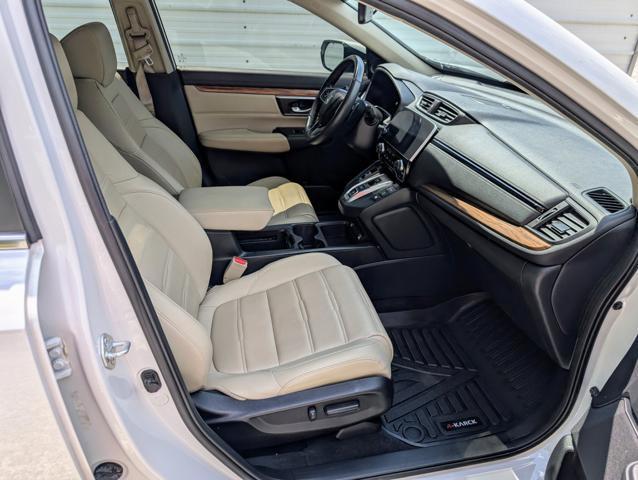 used 2022 Honda CR-V Hybrid car, priced at $25,900