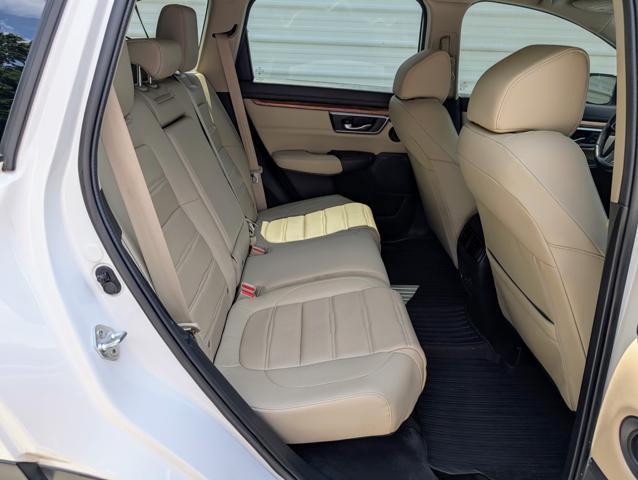 used 2022 Honda CR-V Hybrid car, priced at $25,900